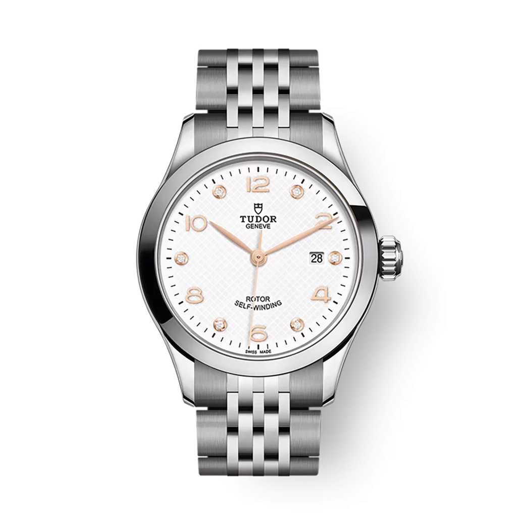 m91350-0013
1926
28 mm スチール製ケース
ダイヤモンドセット ホワイトダイアル
¥388,300