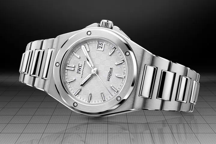 ジェラルド・ジェンタのデザイン哲学を受け継ぐ、35mmの美学